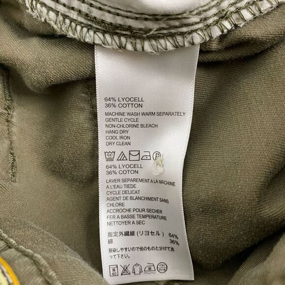 Tommy Bahama 7-Pocket Short size 38 - Picture 9 of 10